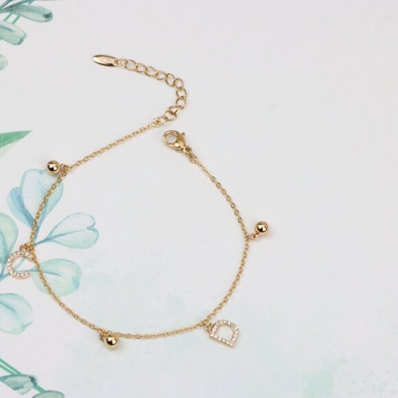 "Delicate Rose Gold Bracelet with CZ Charms & Adjustable Chain, XPBL0843 - Picture 5 of 12